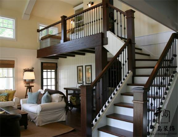 樓梯裝修指南_樓梯裝修設(shè)計(jì)省錢(qián)原則