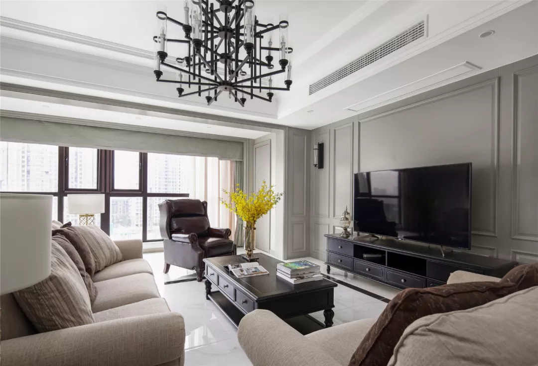 乳膠漆、石膏線背景墻